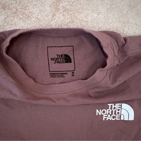 The North Face women's Mauve Tee - Picture 3 of 4